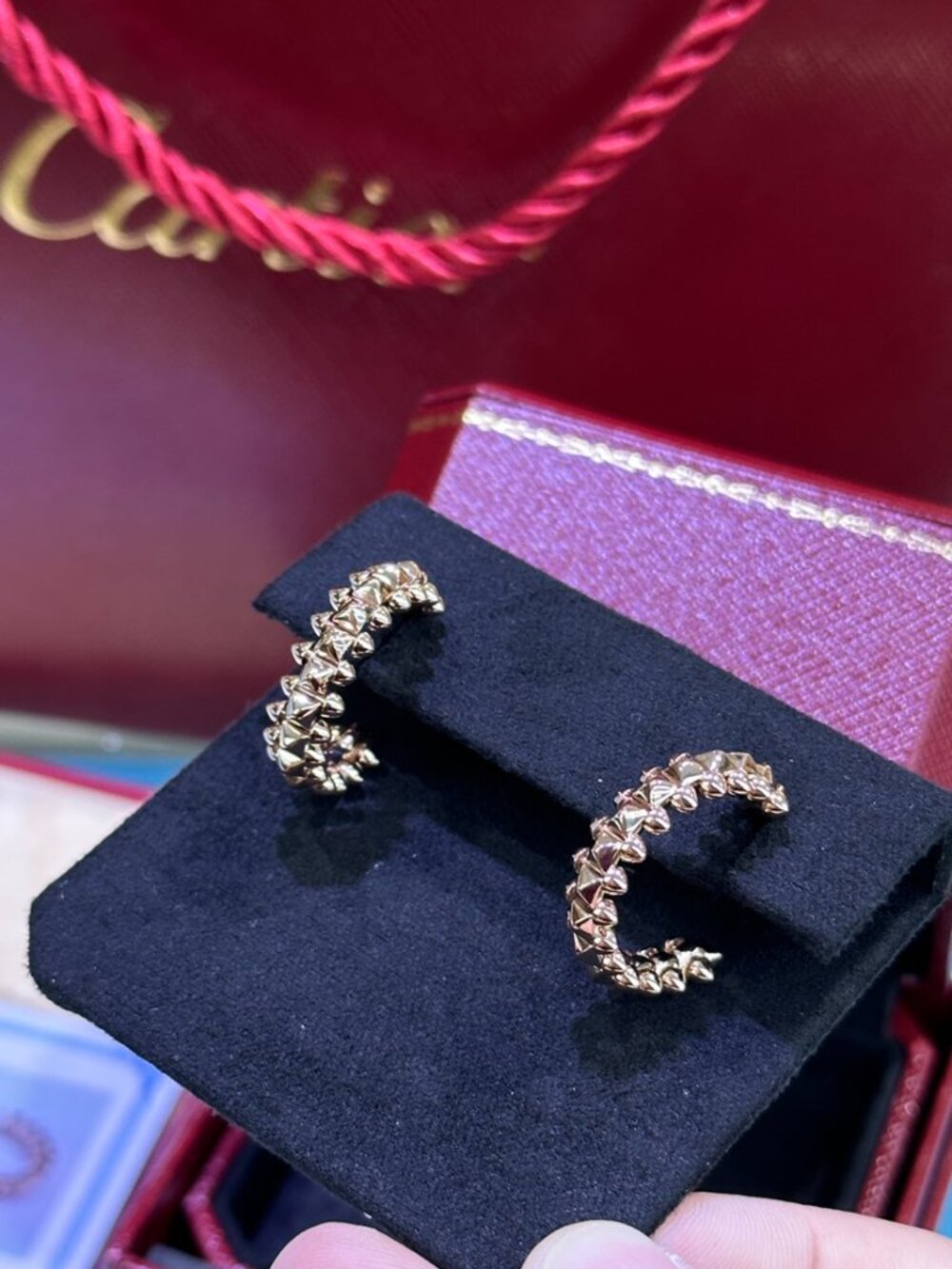 Cartier Earrings - Picture 5 of 6